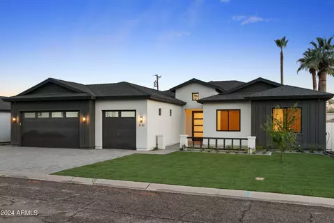 3429 E Hazelwood --, Phoenix, AZ 85018