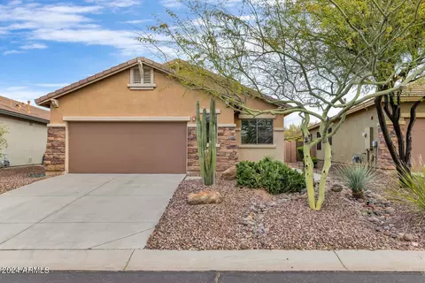 1634 W Owens Way, Anthem, AZ 85086