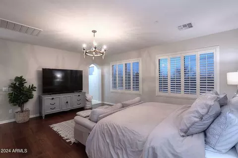 Bedroom - 3725 E Bryce Ln, Phoenix, AZ 85050 photo 2 of 6