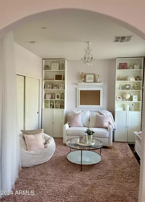 Living - 3725 E Bryce Ln, Phoenix, AZ 85050 photo 9 of 11