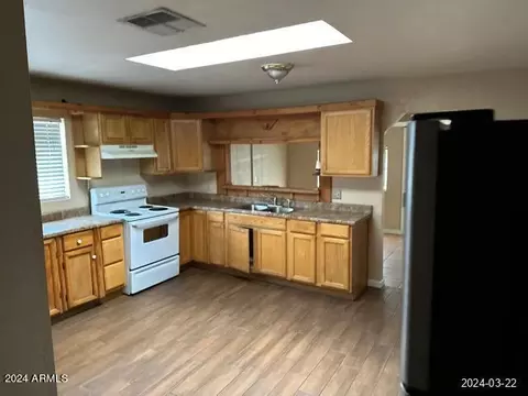 34 N 30th Dr, Phoenix, AZ 85009 photo 11