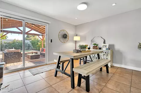 Dining - 3143 El Moro Ave, Mesa, AZ 85204 photo 2 of 2