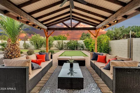 3143 El Moro Ave, Mesa, AZ 85204