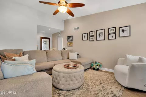 Living - 3143 El Moro Ave, Mesa, AZ 85204 photo 2 of 2
