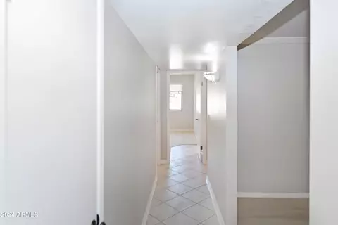 Entry Way - 4933 E Flower Ave, Mesa, AZ 85206 photo 1 of 1