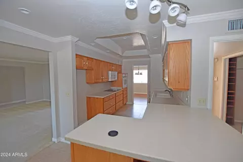 Kitchen - 4933 E Flower Ave, Mesa, AZ 85206 photo 4 of 7