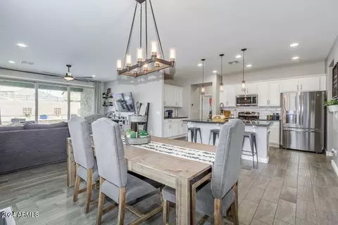 2685 E Daniel Dr, Gilbert, AZ 85298
