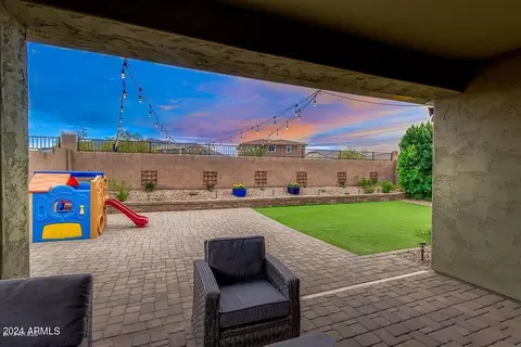 Exterior - 2685 E Daniel Dr, Gilbert, AZ 85298 photo 3 of 14
