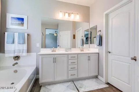 Bath - 2685 E Daniel Dr, Gilbert, AZ 85298 photo 1 of 4