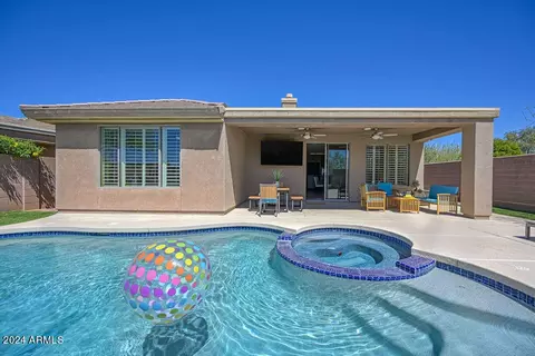 1705 W Turtle Hill Dr, Anthem, AZ 85086