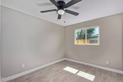 523 E Butler Dr, Phoenix, AZ 85020 photo 22