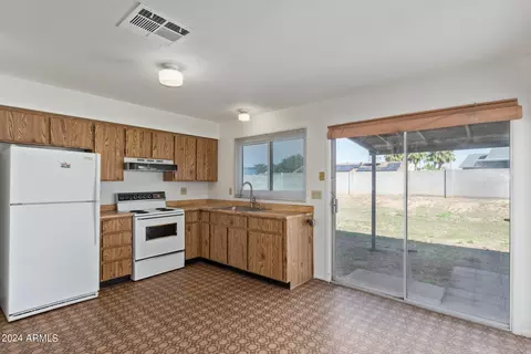 Kitchen - 2738 E Villa Rita Dr, Phoenix, AZ 85032 photo 1 of 3