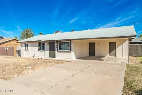 Exterior - 2738 E Villa Rita Dr, Phoenix, AZ 85032 photo 6 of 11