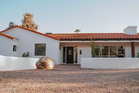 Exterior - 4701 E Cholla St, Phoenix, AZ 85028 photo 18 of 21