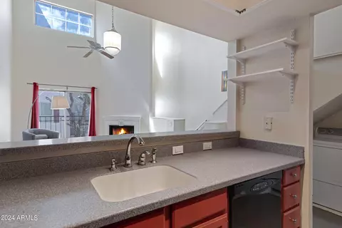 100 E Fillmore St #209, Phoenix, AZ 85004 photo 8