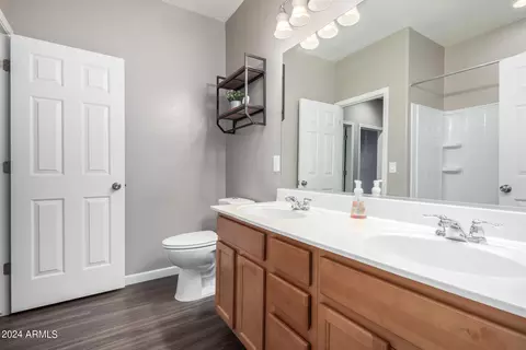 Bath - 7231 E Onza Ave, Mesa, AZ 85212 photo 4 of 4