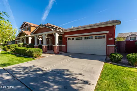 Exterior - 7231 E Onza Ave, Mesa, AZ 85212 photo 5 of 13