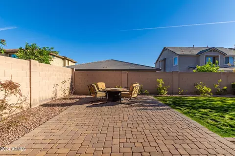 Exterior - 7231 E Onza Ave, Mesa, AZ 85212 photo 9 of 13