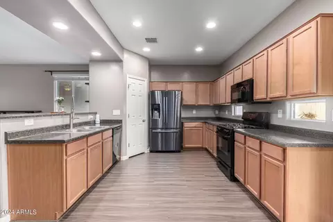 Kitchen - 7231 E Onza Ave, Mesa, AZ 85212 photo 3 of 5