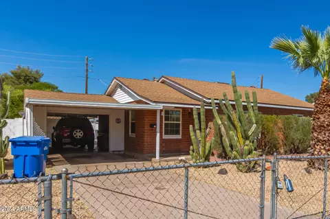 2802 Earll Dr, Phoenix, AZ 85016 photo 3