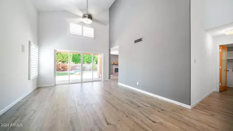 3939 E Morrow Dr, Phoenix, AZ 85050 photo 10