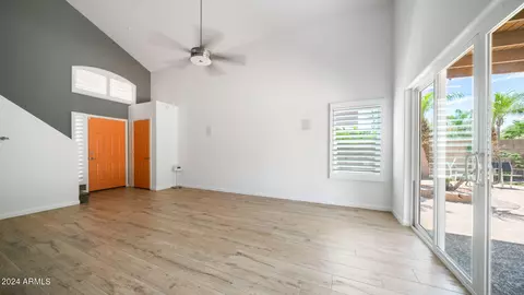 3939 E Morrow Dr, Phoenix, AZ 85050 photo 12
