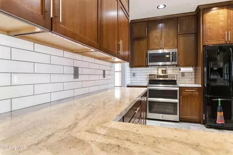 3260 S Colt Dr, Gilbert, AZ 85297 photo 5