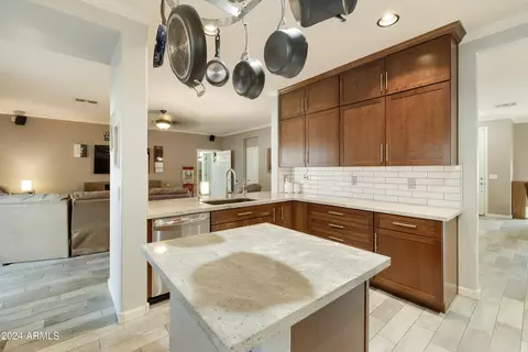 3260 S Colt Dr, Gilbert, AZ 85297 photo 2