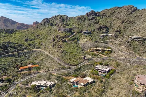 5687 E Cheney Dr #5, Paradise Valley, AZ 85253