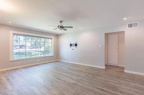 1821 E Bethany Home Rd, Phoenix, AZ 85016 photo 5