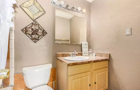 420 Euclid Ave, Phoenix, AZ 85042 photo 17