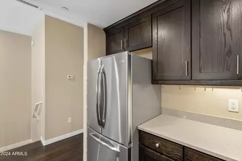 815 E Rose Ln #102, Phoenix, AZ 85014 photo 15