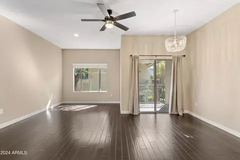 815 E Rose Ln #102, Phoenix, AZ 85014 photo 2