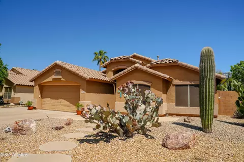 Exterior - 1710 E Tulsa St, Gilbert, AZ 85295 photo 2 of 10