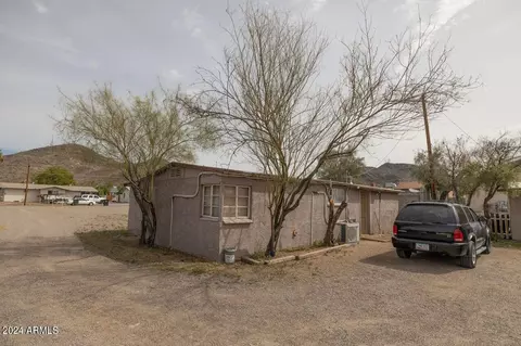 1315 W Cochise Dr, Phoenix, AZ 85021