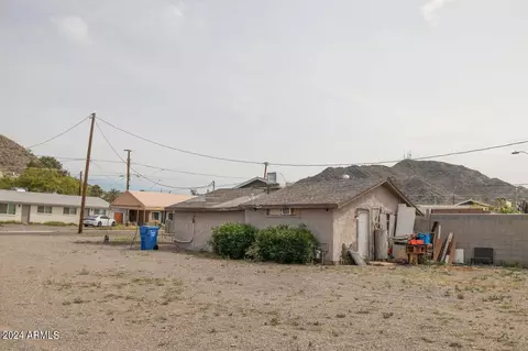 1315 W Cochise Dr, Phoenix, AZ 85021 photo 2