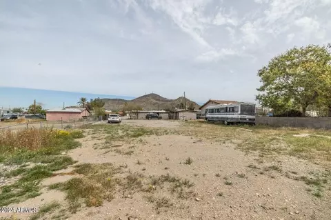 1315 W Cochise Dr, Phoenix, AZ 85021 photo 4