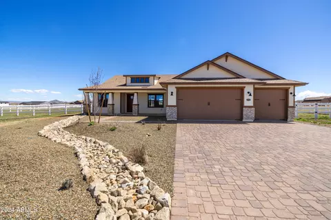 2715 Nelson Ln, Chino Valley, AZ 86323
