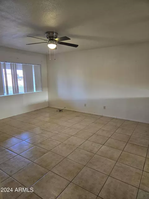 4408 N 79th Dr, Phoenix, AZ 85033 photo 11