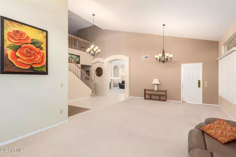 Living - 2032 E Taxidea Way, Phoenix, AZ 85048 photo 2 of 6
