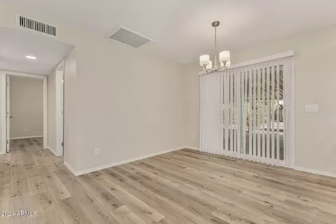 5909 E Colby St, Mesa, AZ 85205 photo 8
