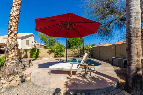 Exterior - 3445 E Topeka Dr, Phoenix, AZ 85050 photo 13 of 17