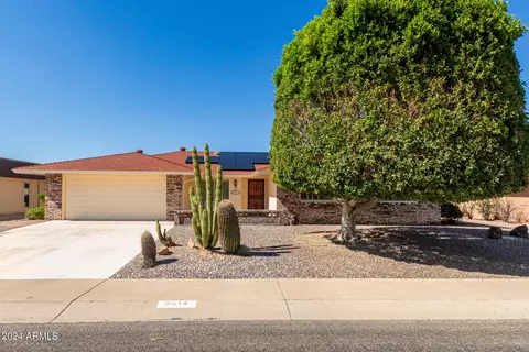 9814 W Pineaire Dr, Sun City, AZ 85351