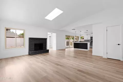 Living - 4816 E Capistrano Ave, Phoenix, AZ 85044 photo 2 of 2