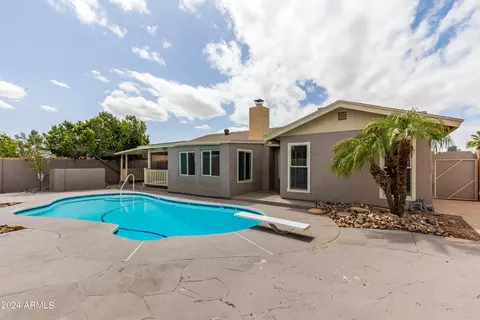 Exterior - 4816 E Capistrano Ave, Phoenix, AZ 85044 photo 10 of 15