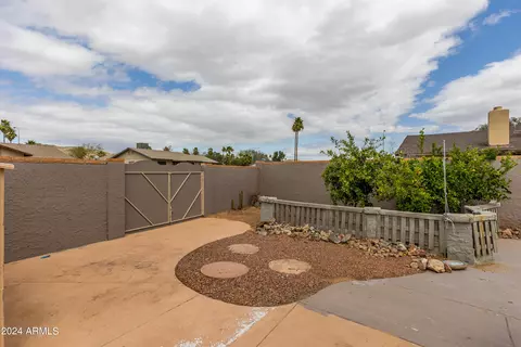 Exterior - 4816 E Capistrano Ave, Phoenix, AZ 85044 photo 15 of 15