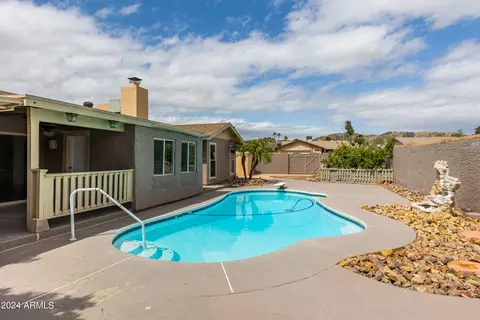 Exterior - 4816 E Capistrano Ave, Phoenix, AZ 85044 photo 7 of 15