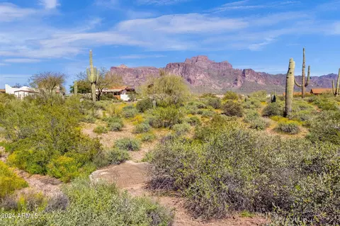 View/Area - 1275 N Arroya Rd, Apache Junction, AZ 85119 photo 6 of 39