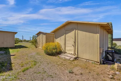 Exterior - 1275 N Arroya Rd, Apache Junction, AZ 85119 photo 12 of 17