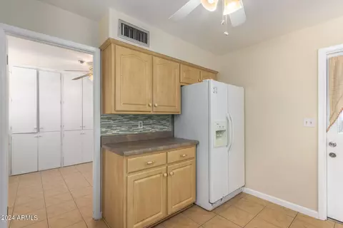 Kitchen - 5841 E Boston St, Mesa, AZ 85205 photo 2 of 3